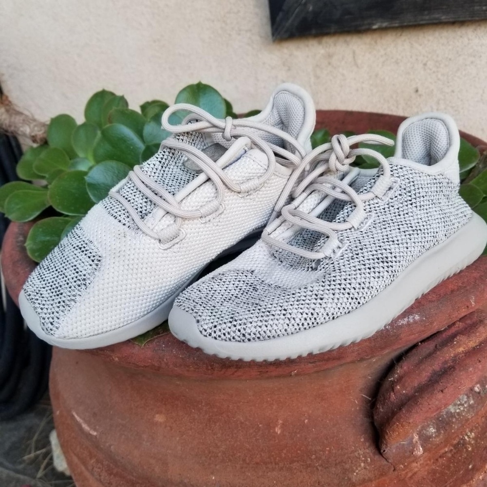 Kids shoes
